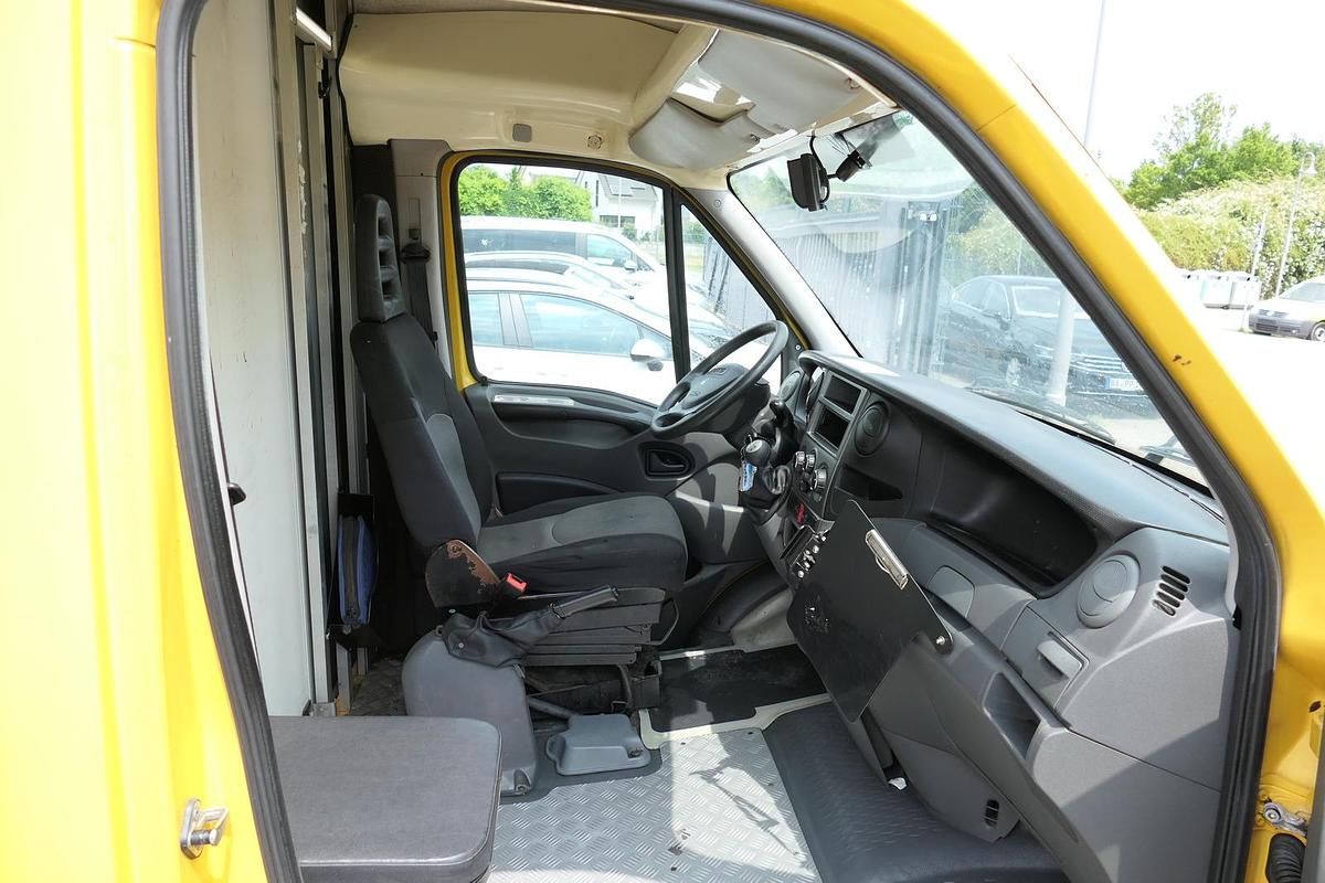 Gebraucht Iveco Daily 35 S11 C30C AUTOMATIK KAMERA MAXI KAMERA Regale LUFT - EURO 5 - CoC
