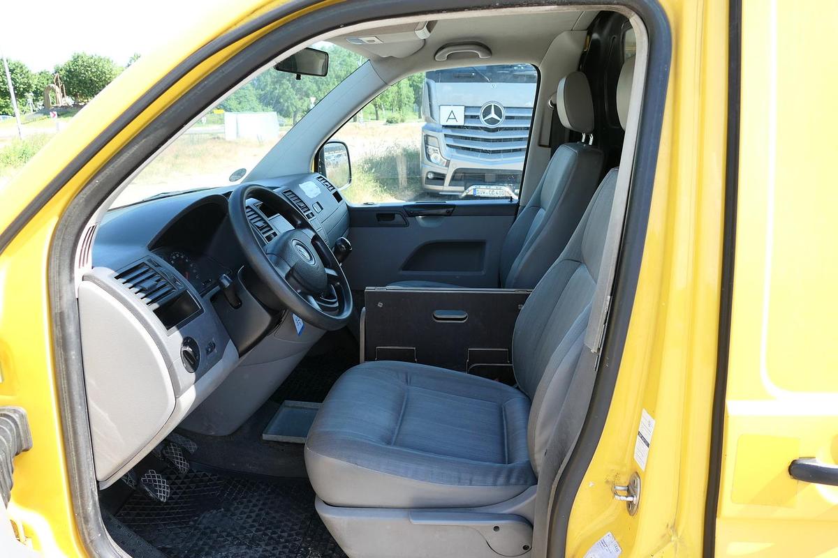 Gebraucht Volkswagen T5 Transporter 1.9 TDI 2-Sitzer PARKTRONIK 2xSCHIEBETÜR