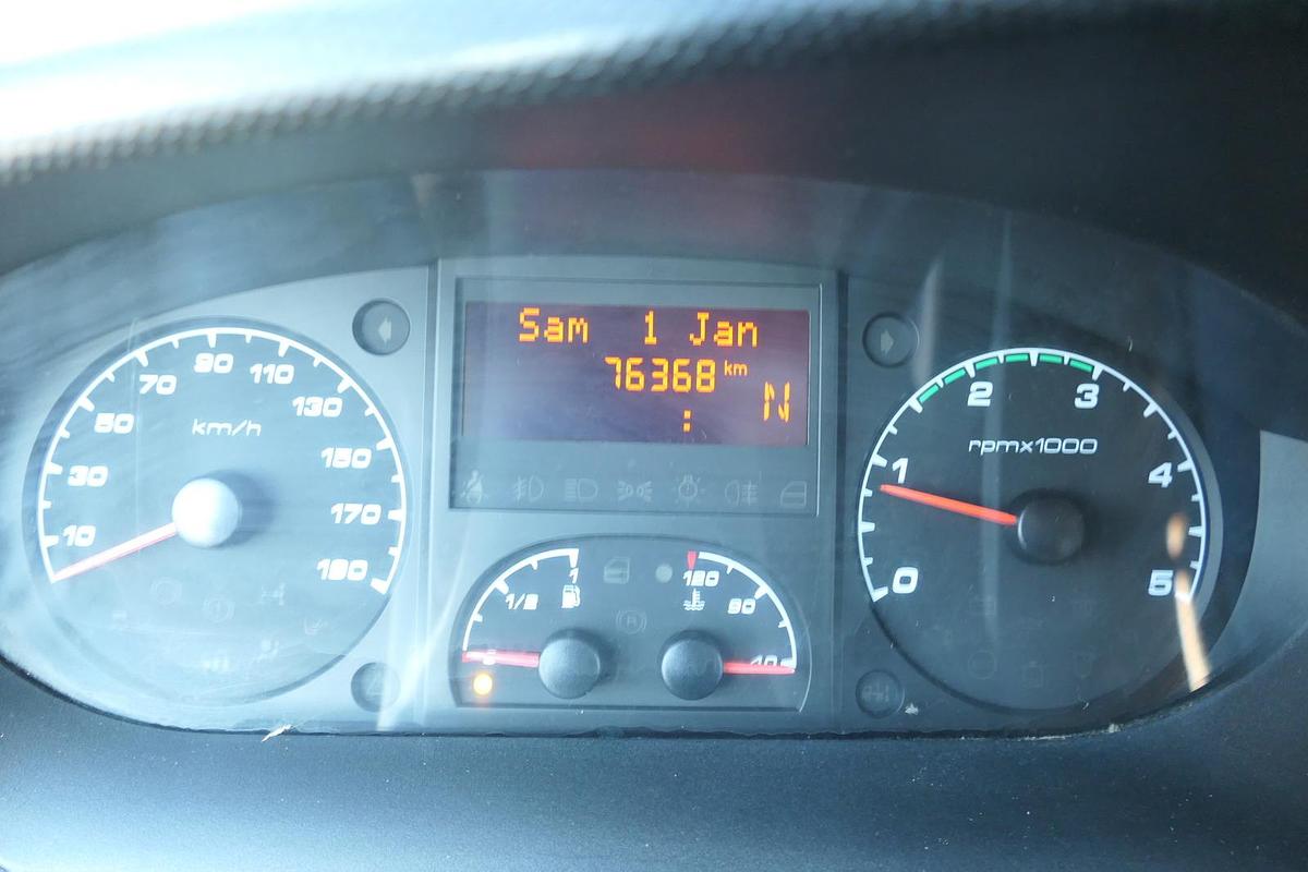 Gebraucht Iveco Daily 35 S11 C30C AUTOMATIK KAMERA Regale LUFT DURCHGANG EURO-5 CoC