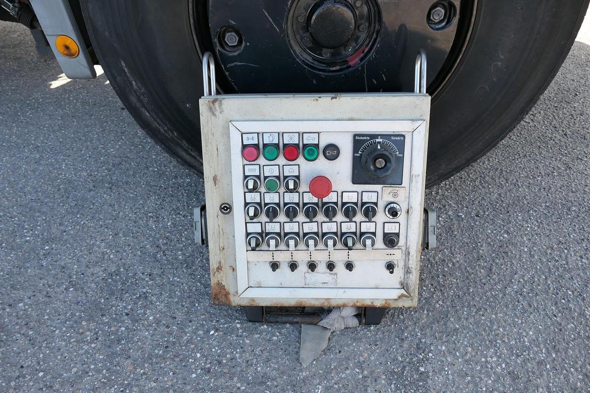 Gebraucht Mercedes-Benz Atego ZW GLEISSAUGER Schienenreiniger KROLL 950.50 ZW Zweiwege