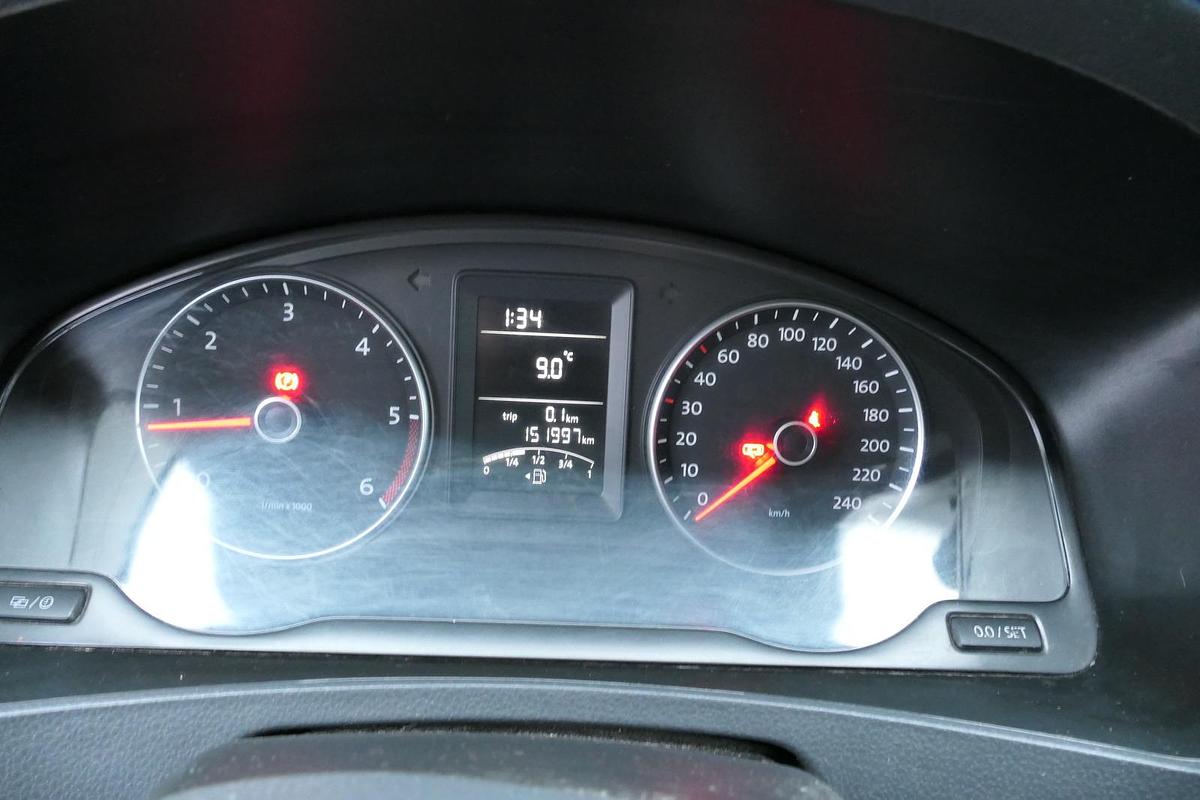 Gebraucht Volkswagen T5 Transporter 2.0 TDI 2-Sitzer EURO-5 CoC PARKTRONIK