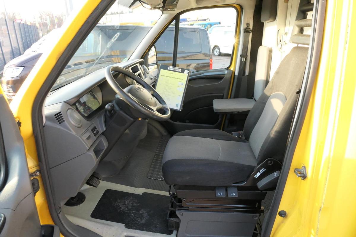 Gebraucht Iveco Daily 35 S11 C30C AUTOMATIK KAMERA MAXI KAMERA Regale LUFT - EURO 5 - CoC