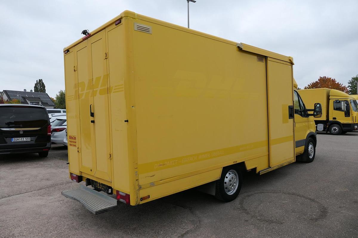 Gebraucht Iveco Daily 35 S11 C30C AUTOMATIK KAMERA Regale LUFT DURCHGANG EURO-5 CoC