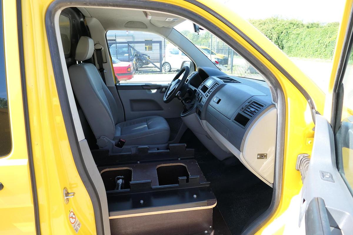 Gebraucht Volkswagen T5 Transporter 2.0 TDI PARKTRONIK 2xSCHIEBETÜR