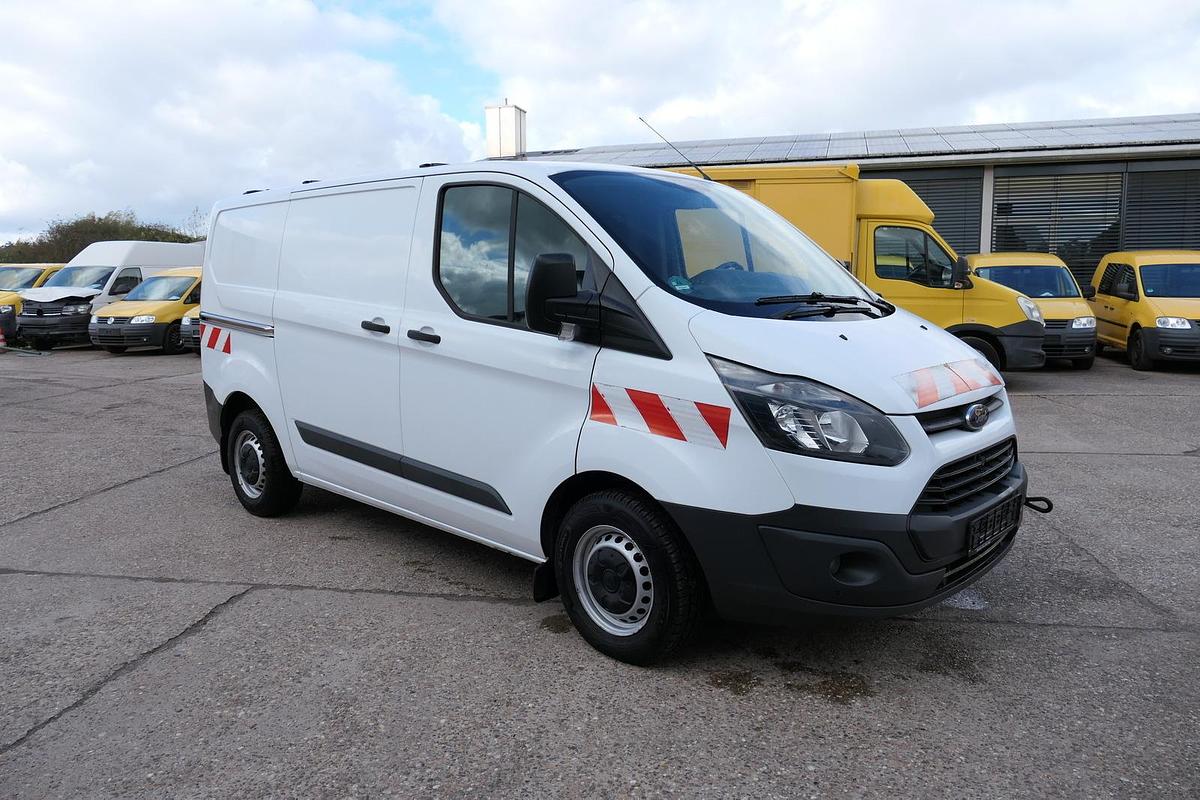 Gebraucht Ford Transit Custom 290 2.0 TDCi KLIMA TEMPOMAT AHK WERKSTATTEINBAUTEN - COC