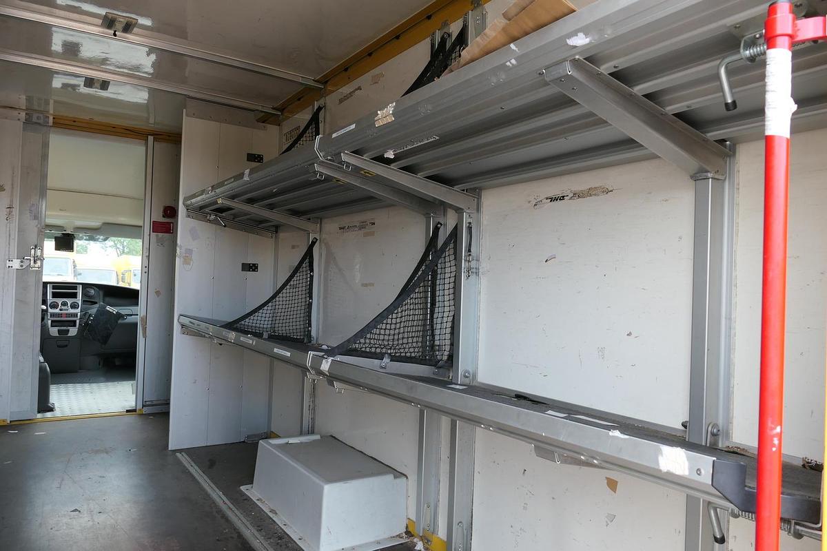 Gebraucht Iveco Daily 35 S11 C30C AUTOMATIK KAMERA MAXI Regale DURCHGANG