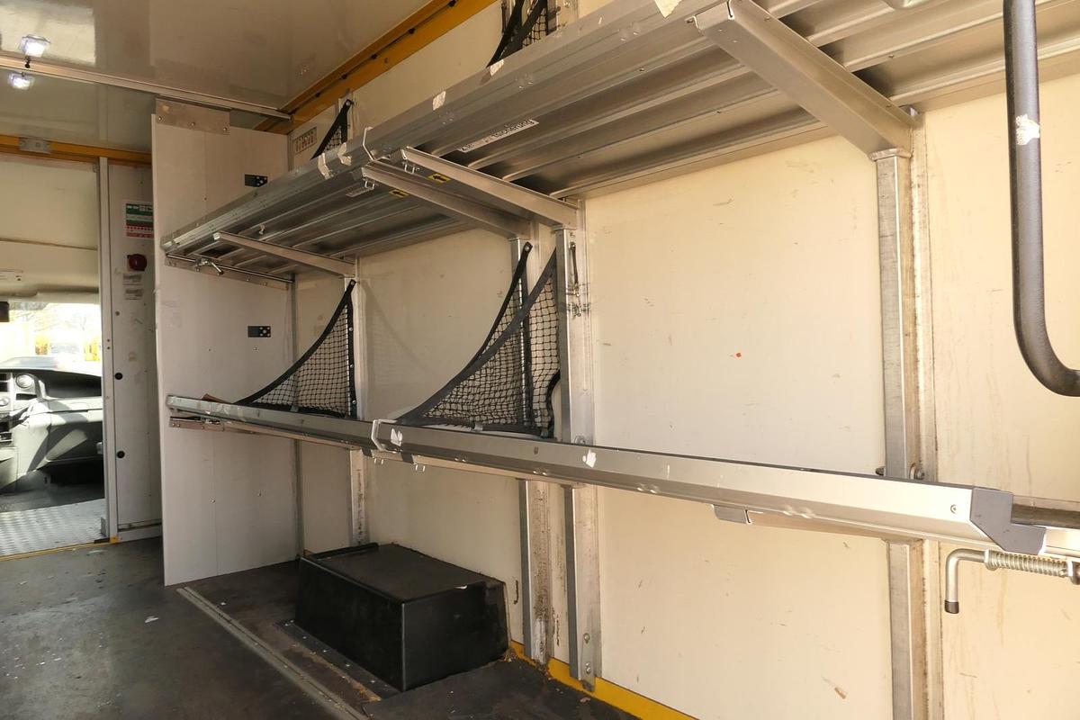 Gebraucht Iveco Daily 35 S11 C30C AUTOMATIK KAMERA MAXI KAMERA Regale LUFT - EURO 5 - CoC