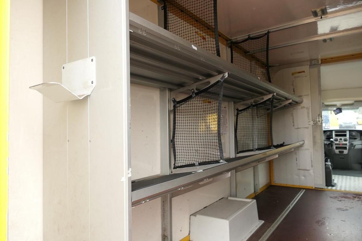 Gebraucht Iveco Daily 35 S11 C30C AUTOMATIK KAMERA MAXI Regale DURCHGANG