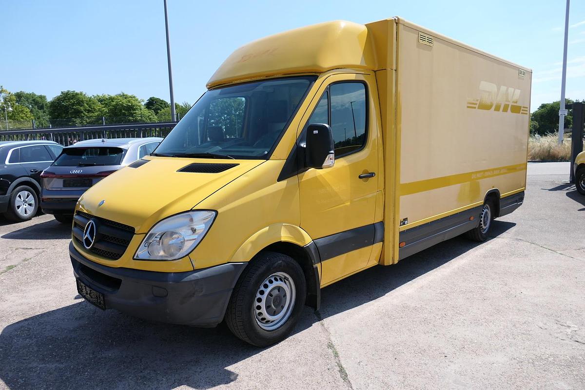 Gebraucht Mercedes-Benz SPRINTER 310 CDI MAXI EURO-5 KOFFER DURCHGANG REGALE KAMERA SERVICE