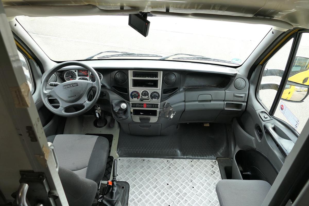 Gebraucht Iveco Daily 35 S11 C30C AUTOMATIK KAMERA MAXI Regale DURCHGANG