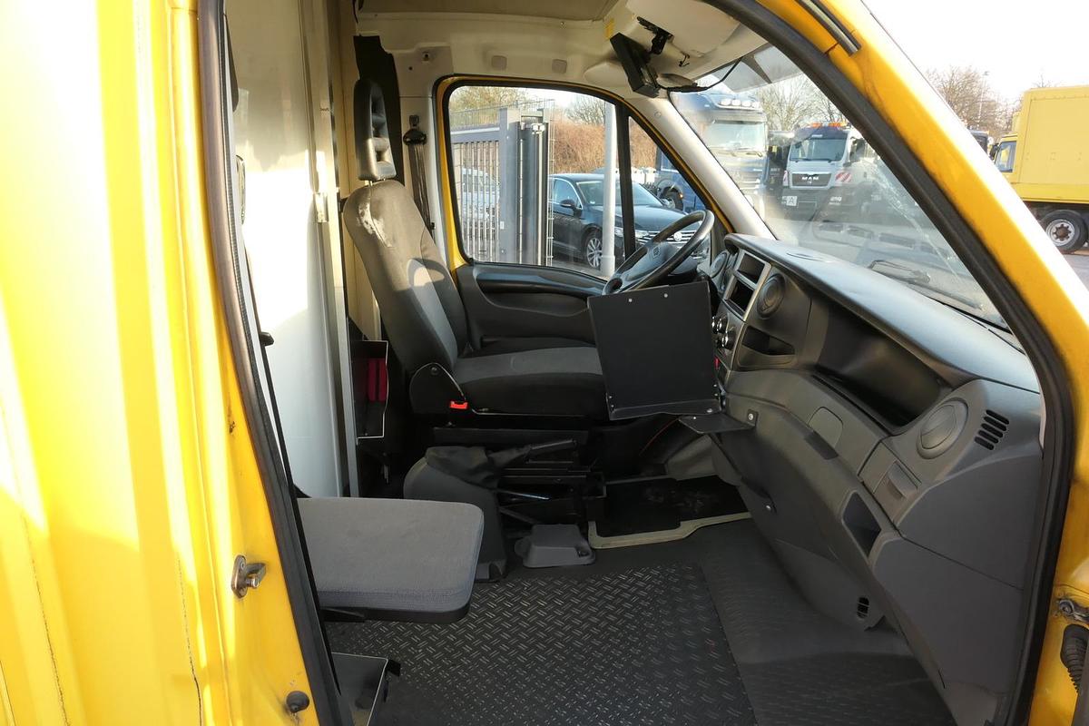 Gebraucht Iveco Daily 35 S11 C30C AUTOMATIK KAMERA MAXI KAMERA Regale LUFT - EURO 5 - CoC