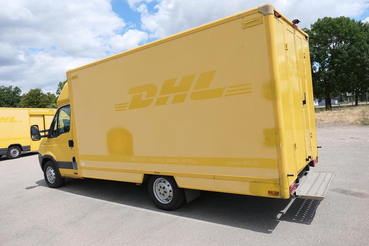 Gebraucht Iveco Daily 35 S11 C30C AUTOMATIK KAMERA MAXI Regale DURCHGANG