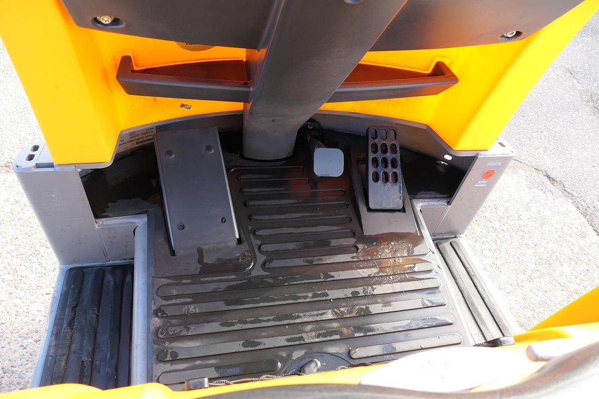 Gebraucht Jungheinrich EZS 570 Schlepper