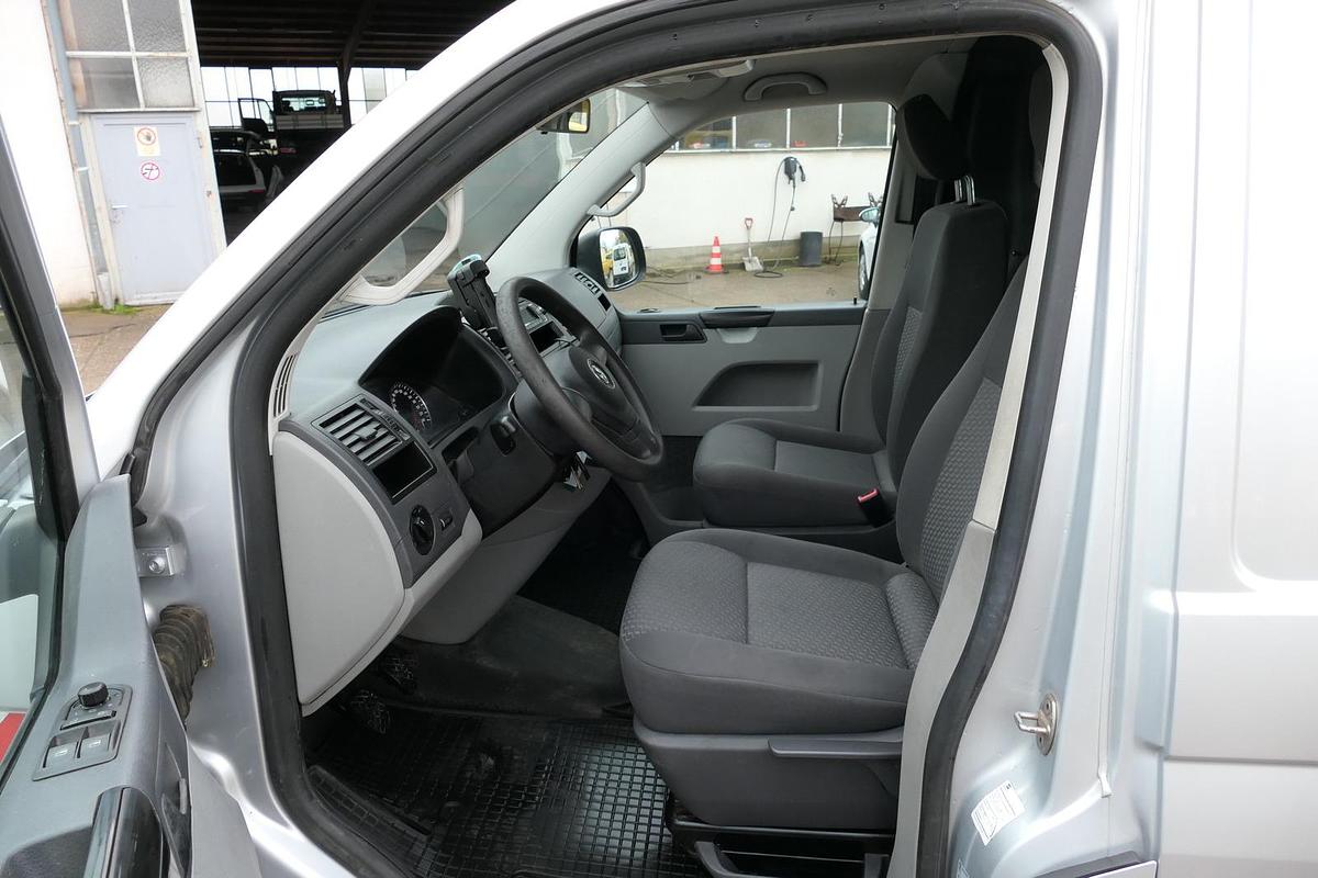 Gebraucht Volkswagen T5 Transporter 2.0 TDI 2-Sitzer 4 Motion AHK KLIMA COC WERKSTATTEINBAUTEN