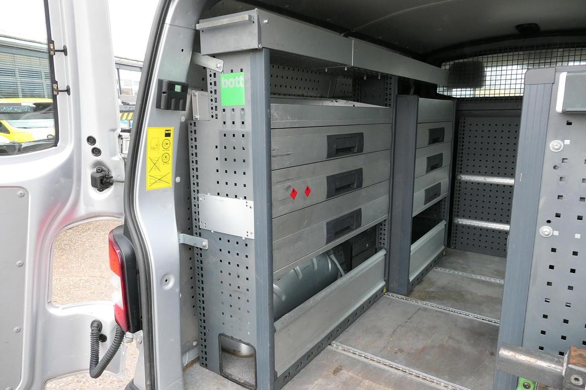 Gebraucht Volkswagen T5 Transporter 2.0 TDI 2-Sitzer 4 Motion AHK KLIMA COC WERKSTATTEINBAUTEN