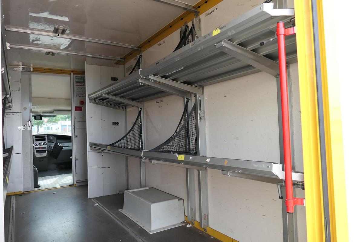 Gebraucht Iveco Daily 35 S11 C30C AUTOMATIK KAMERA MAXI Regale DURCHGANG