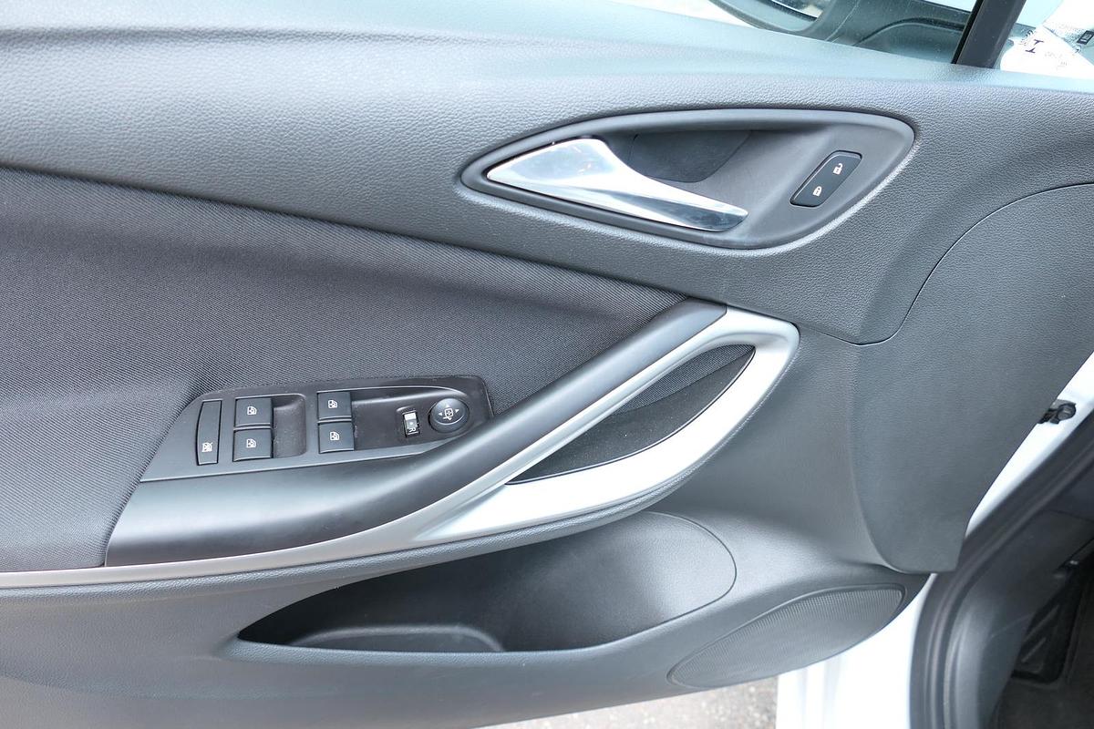 Gebraucht Opel Astra K 1.4 Turbo CNG Edition Klima COC