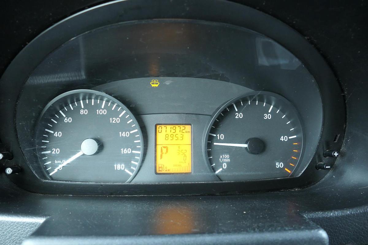 Gebraucht Mercedes-Benz SPRINTER 310 CDI MAXI EURO-5 KOFFER REGALE KAMERA DURCHGANG