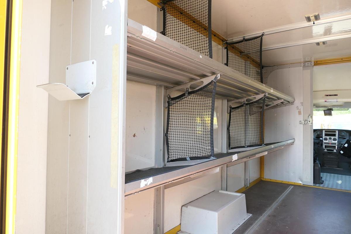 Gebraucht Iveco Daily 35 S11 C30C AUTOMATIK KAMERA MAXI Regale DURCHGANG