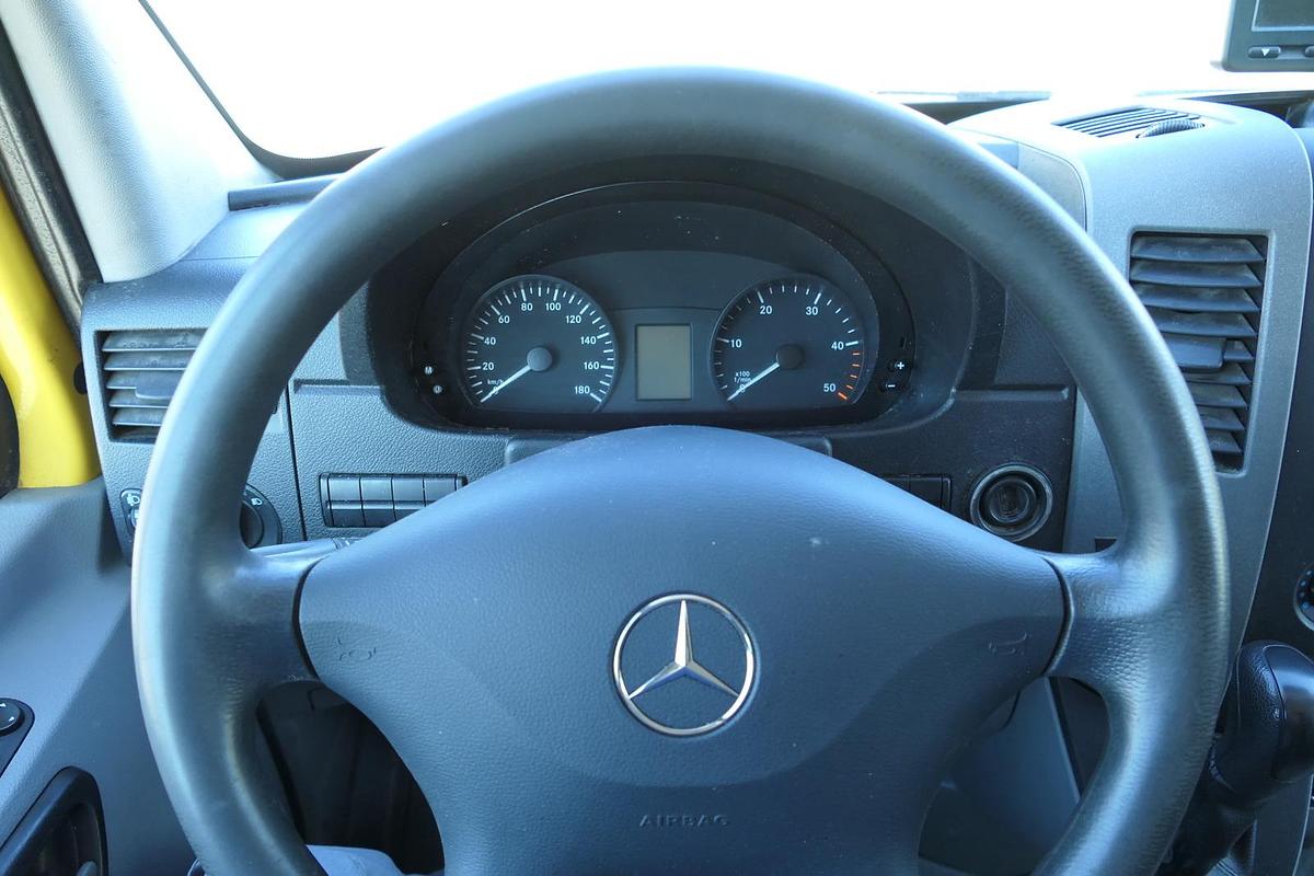 Gebraucht Mercedes-Benz SPRINTER 310 CDI MAXI EURO-5 KOFFER REGALE KAMERA DURCHGANG