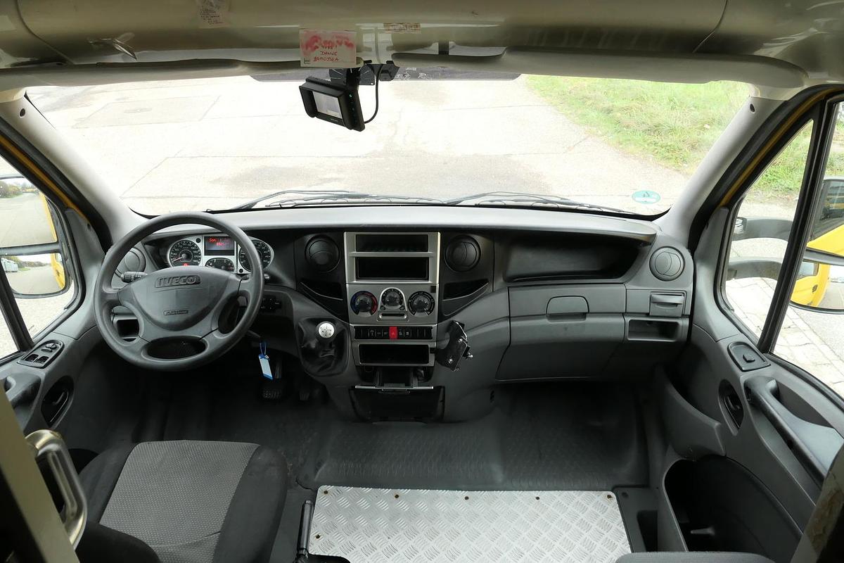 Gebraucht Iveco Daily 35 S11 C30C AUTOMATIK KAMERA MAXI Regale DURCHGANG