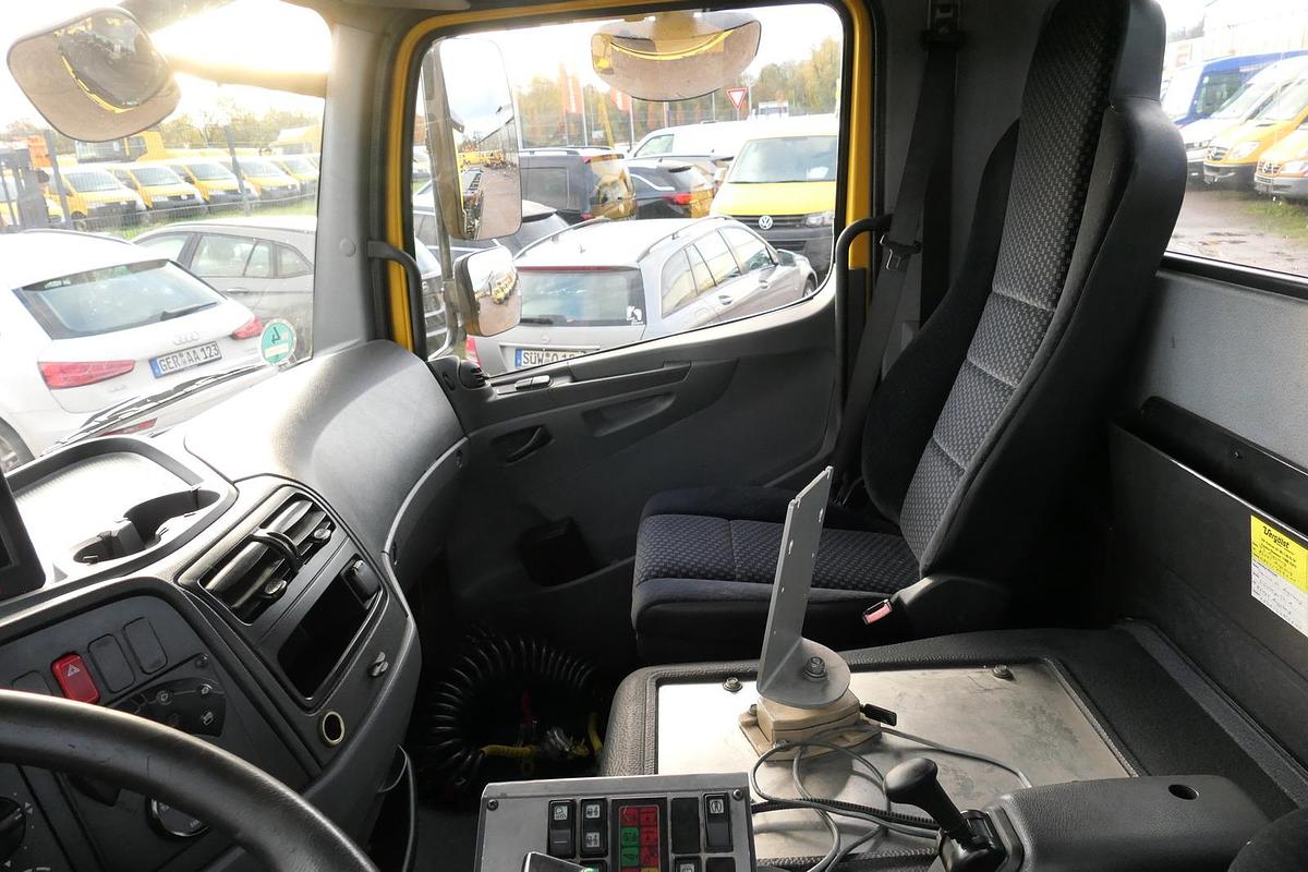 Gebraucht Mercedes-Benz KAMAG WBH 25 Wiesel Terberg Umsetzfahrz. Sattelkupplung KLIMA WEBASTO