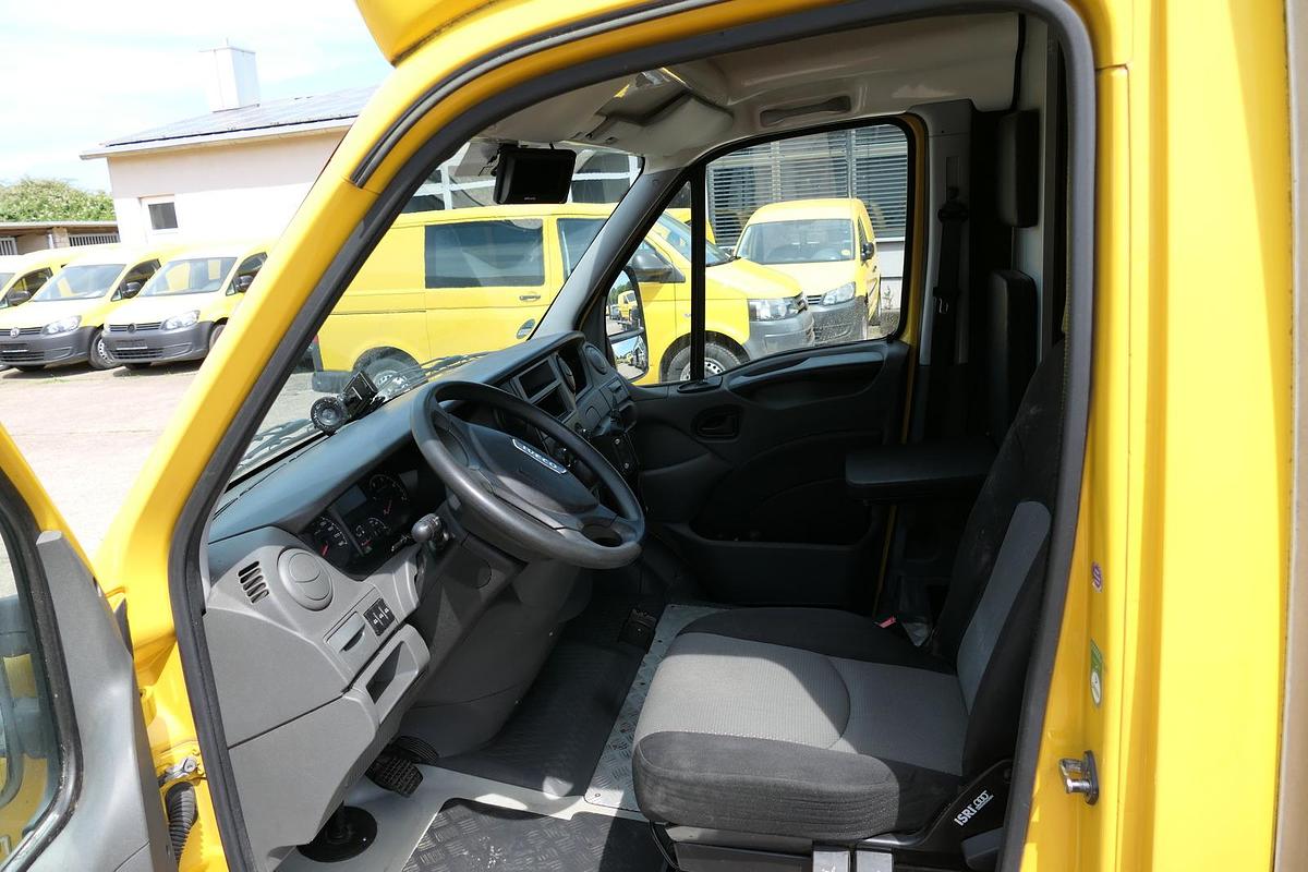 Gebraucht Iveco Daily 35 S11 C30C AUTOMATIK KAMERA Regale LUFT DURCHGANG EURO-5 CoC