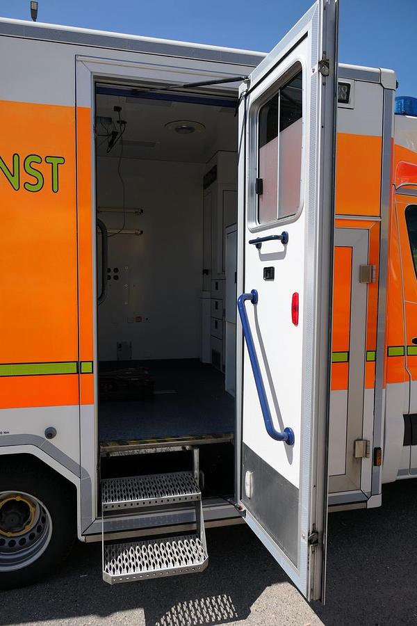 Gebraucht Mercedes-Benz Sprinter 519 CDI Klima Krankenwagen