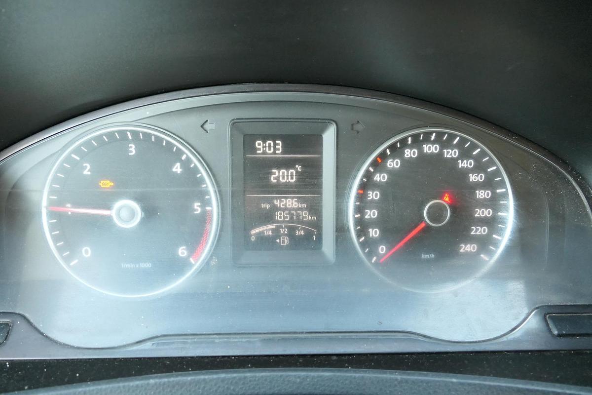 Gebraucht Volkswagen T5 Transporter 2.0 TDI 2-Sitzer PARKTRONIK EURO5 2xSCHIEBETÜR CoC