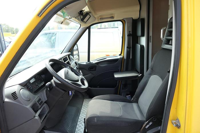 Gebraucht Iveco Daily 35 S11 C30C AUTOMATIK KAMERA MAXI Regale LUFT - EURO 5 - CoC