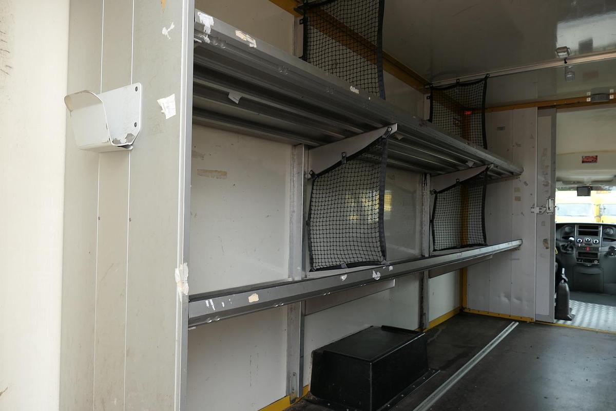 Gebraucht Iveco Daily 35 S11 C30C AUTOMATIK KAMERA Regale LUFT DURCHGANG EURO-5 CoC