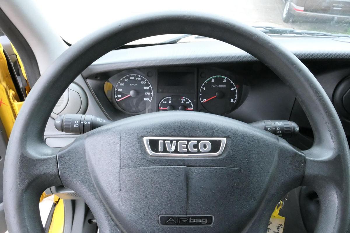 Gebraucht Iveco Daily 35 S11 C30C AUTOMATIK Regale LUFT - EURO 5 - CoC