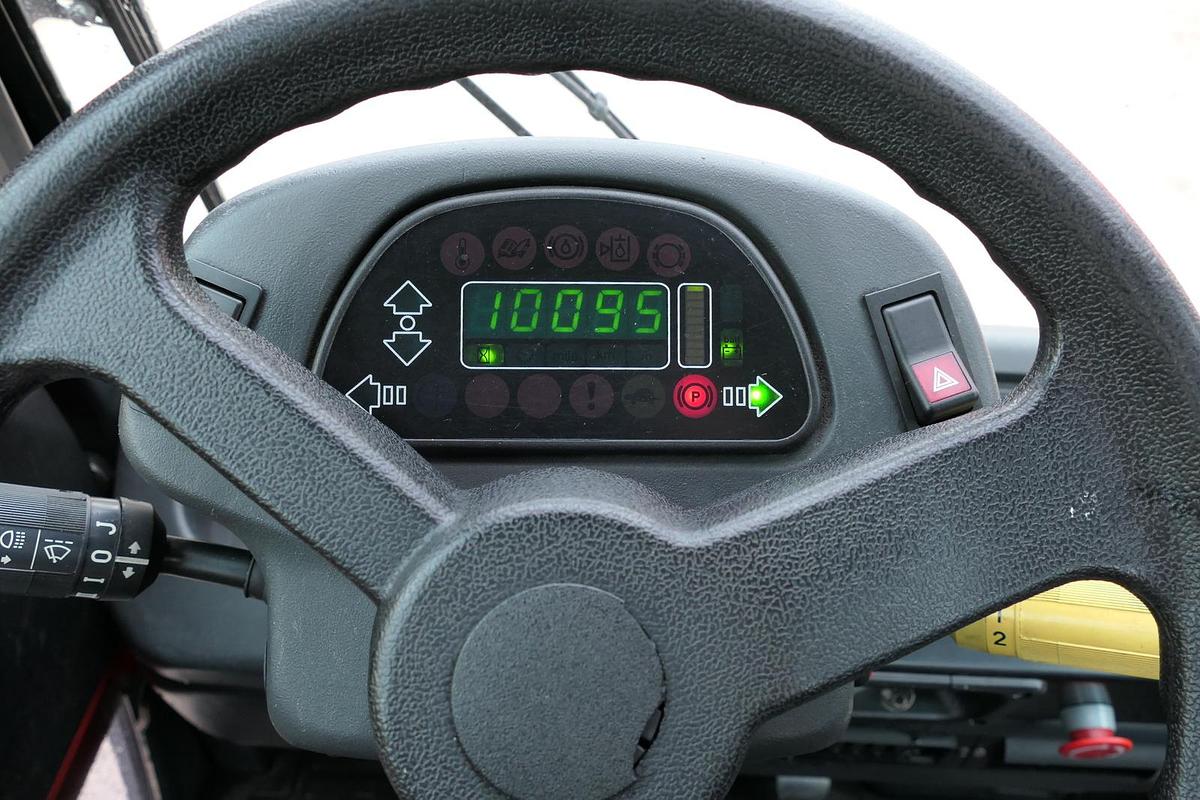 Gebraucht Linde P250 Schlepper AHK Batterie 24/2021 Schiebetüren