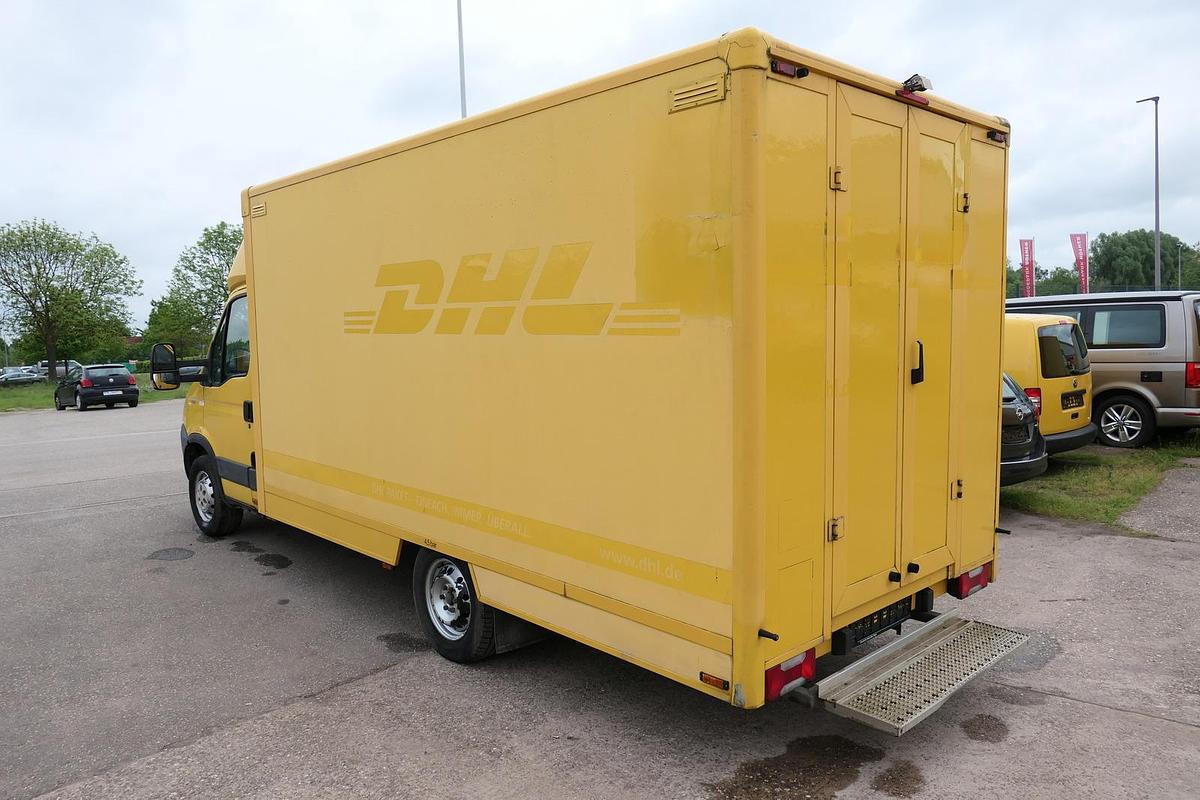 Gebraucht Iveco Daily 35 S11 C30C AUTOMATIK KAMERA MAXI Regale DURCHGANG