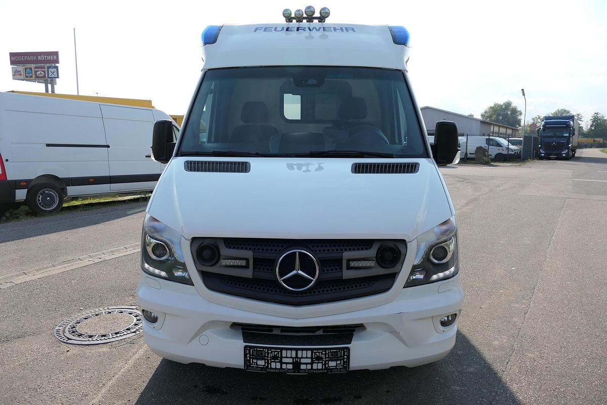 Gebraucht Mercedes-Benz 319 Sprinter 6-Zylinder Rettungswagen  Strobel