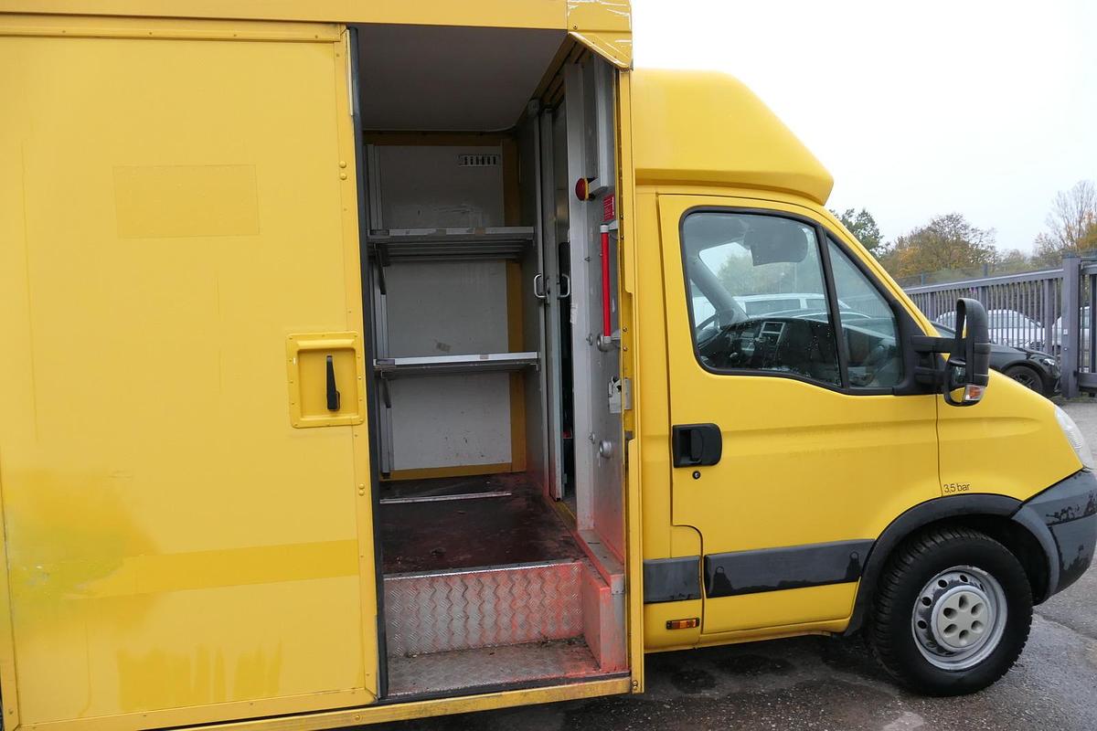Gebraucht Iveco Daily 35 S11 C30C AUTOMATIK KAMERA MAXI Regale DURCHGANG