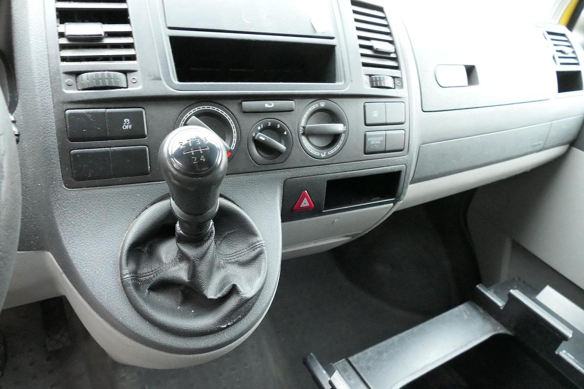 Gebraucht Volkswagen T5 Transporter 2.0 TDI PARKTRONIK EURO5 2xSCHIEBETÜR CoC