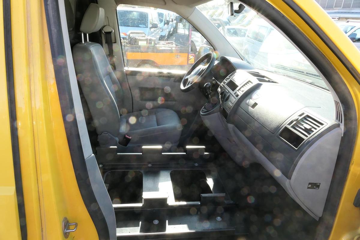 Gebraucht Volkswagen T5 Transporter 2.0 TDI EURO-5 CoC PARKTRONIK