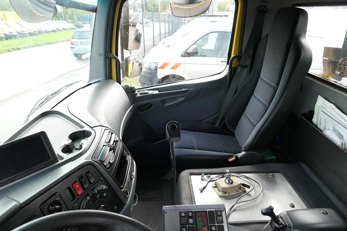 Gebraucht Mercedes-Benz KAMAG WBH 25 Wiesel Terberg Umsetzfahrz. Sattelkupplung KLIMA WEBASTO