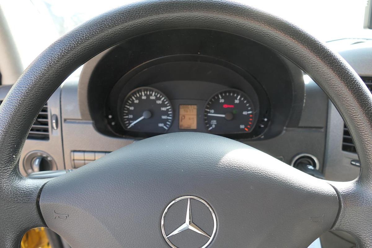 Gebraucht Mercedes-Benz SPRINTER 310 CDI MAXI EURO-5 KOFFER REGALE KAMERA DURCHGANG