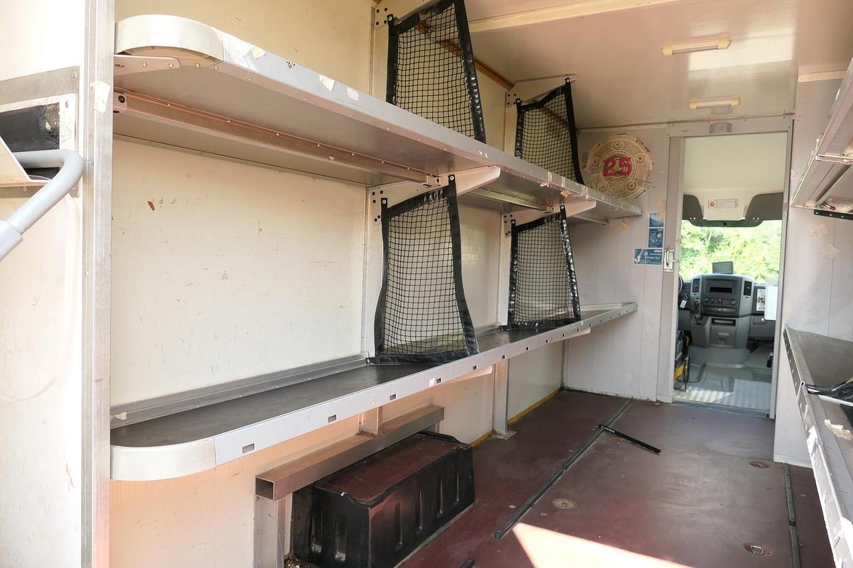 Gebraucht Mercedes-Benz SPRINTER 310 CDI MAXI EURO-5 KOFFER REGALE KAMERA DURCHGANG