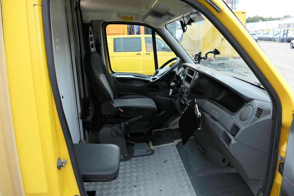 Gebraucht Iveco Daily 35 S11 C30C AUTOMATIK KAMERA Regale LUFT DURCHGANG EURO-5 CoC