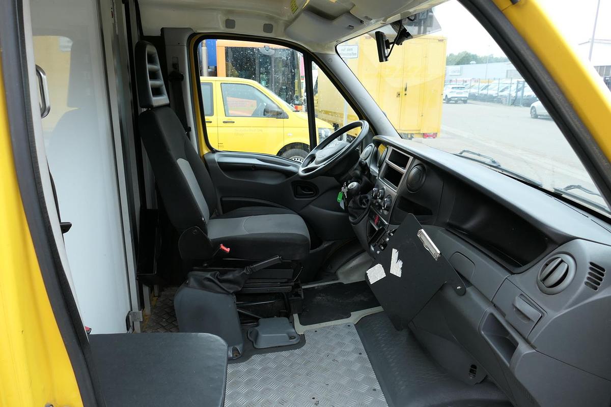 Gebraucht Iveco Daily 35 S11 C30C AUTOMATIK KAMERA MAXI KAMERA Regale LUFT - EURO 5 - CoC