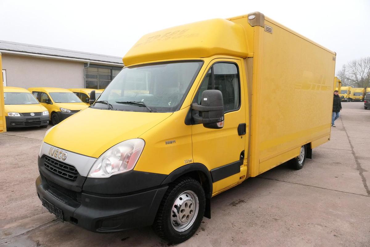 Gebraucht Iveco Daily 35 S11 C30C AUTOMATIK KAMERA Regale LUFT DURCHGANG EURO-5 CoC