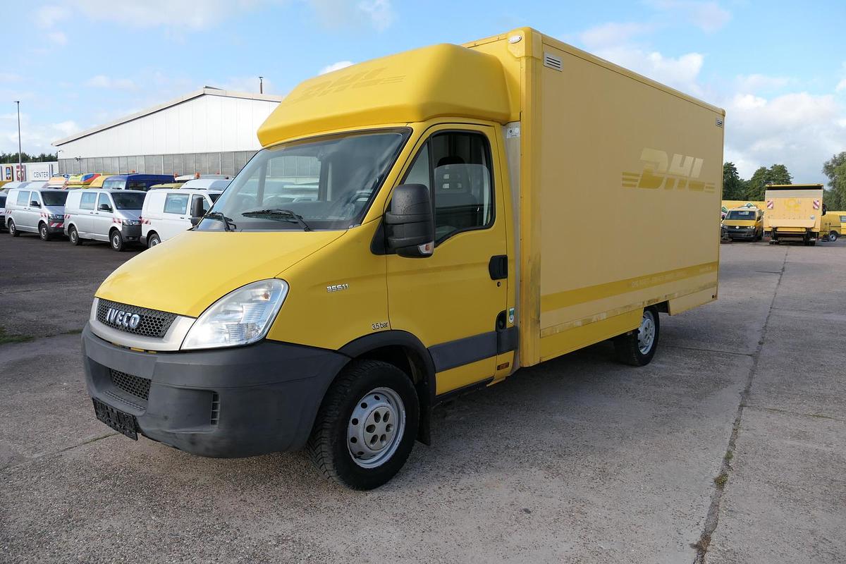 Gebraucht Iveco Daily 35 S11 C30C AUTOMATIK KAMERA MAXI Regale DURCHGANG