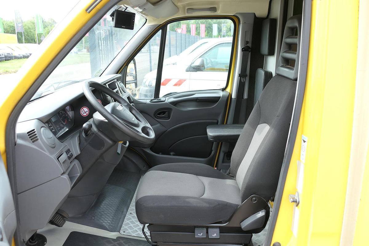 Gebraucht Iveco Daily 35 S11 C30C AUTOMATIK KAMERA Regale LUFT DURCHGANG EURO-5 CoC