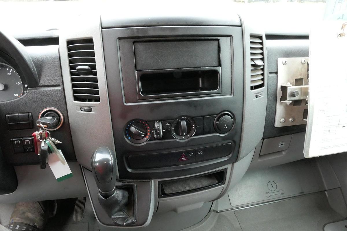 Gebraucht Mercedes-Benz SPRINTER 310 CDI MAXI EURO-5 KOFFER REGALE KAMERA DURCHGANG COC