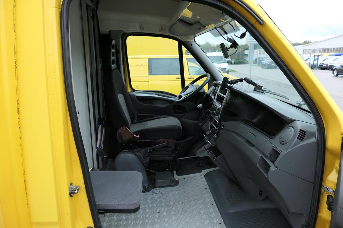 Gebraucht Iveco Daily 35 S11 C30C AUTOMATIK KAMERA MAXI Regale DURCHGANG