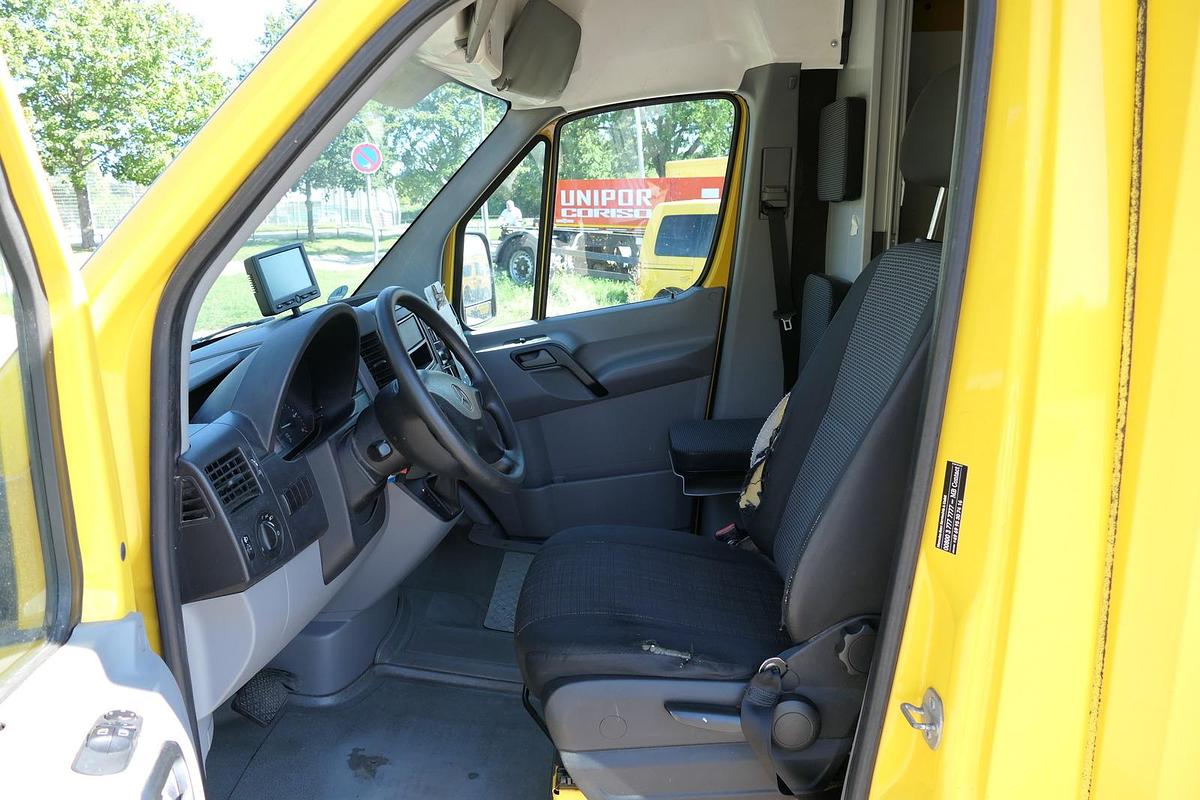 Gebraucht Mercedes-Benz SPRINTER 310 CDI MAXI EURO-5 KOFFER REGALE KAMERA DURCHGANG