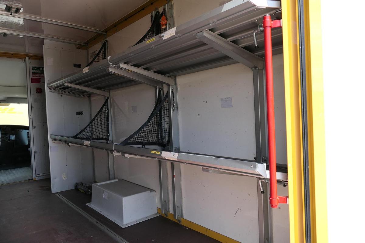 Gebraucht Iveco Daily 35 S11 C30C AUTOMATIK KAMERA MAXI Regale DURCHGANG